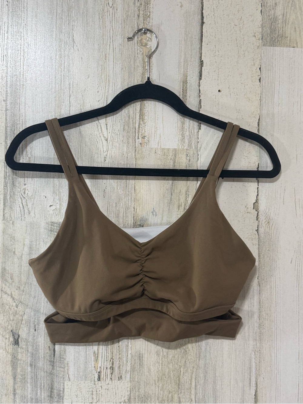 NVGTN Ruched Double-Strap Cut Out Sports Bra Athletic Workout